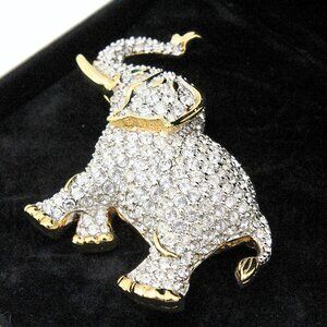 Exquisite Sparkly Swarovski Elephant Pave´Crystal Encrusted Brooch